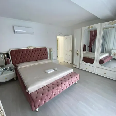Villa Ustatahir