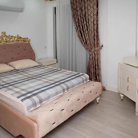 Ustatahir Villa *