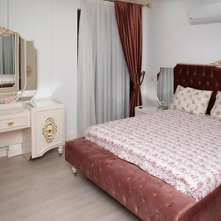 Ustatahir Villa